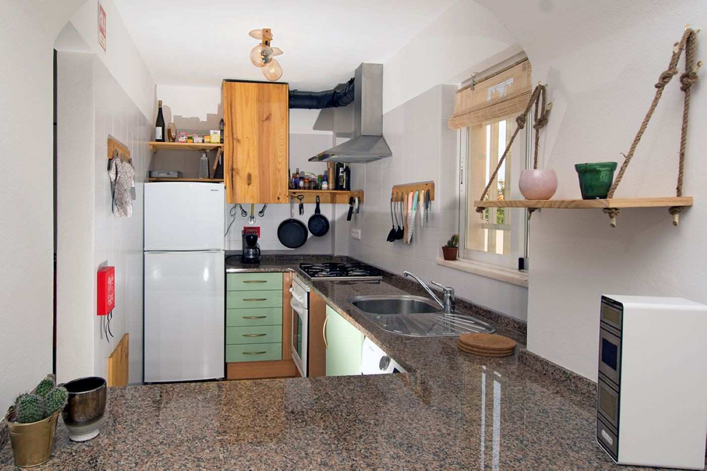 Voll ausgestattete Küche in der Ferienwohnung Casa Cactus